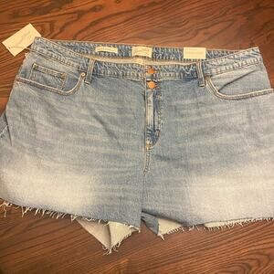Universal Thread cut off shorts